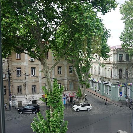Freedom Square Apart Hotel Tbilisi Exterior foto